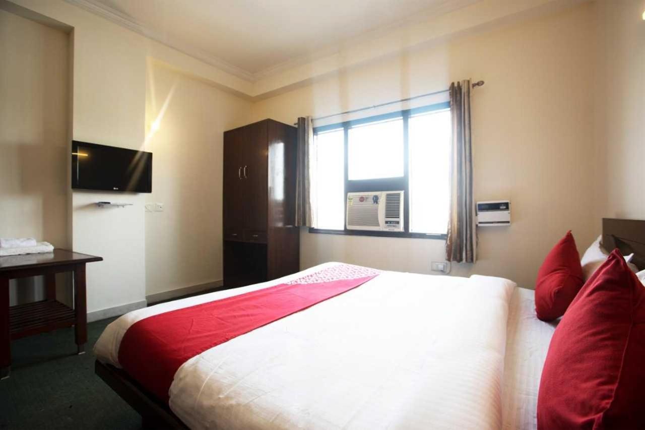 Hotel O Devi Palace Γκουργκάον Εξωτερικό φωτογραφία